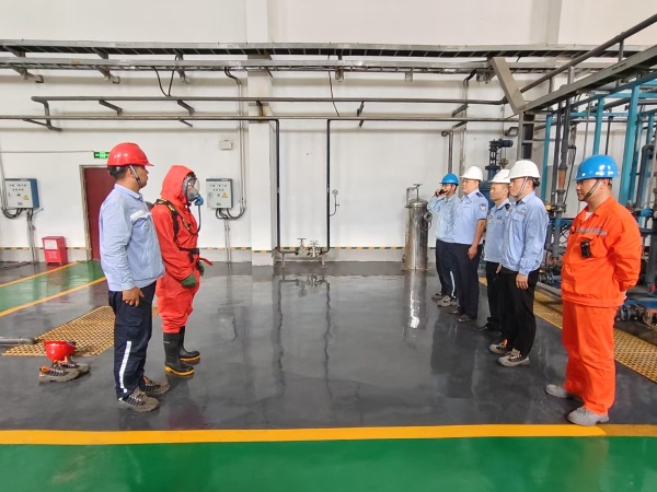 危化品治安防暴應急演練2_副本.jpg 危化品治安防暴應急演練2_副本.jpg